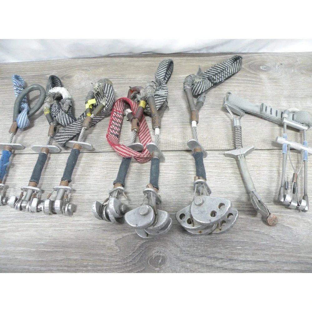 Vintage Climbing Cams Original Alien Metolius Lowe. Very used and needs work